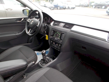 SKODA RAPID SPACEBACK 1.6 TDI 90CV AMBITION